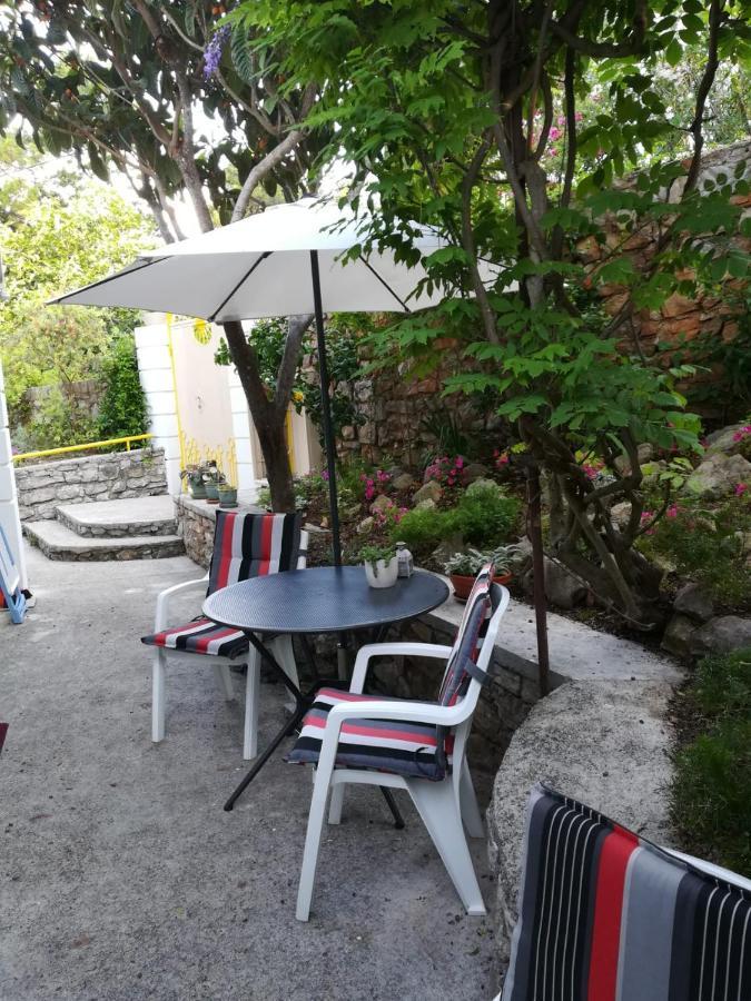 Apartments Veli Losinj *