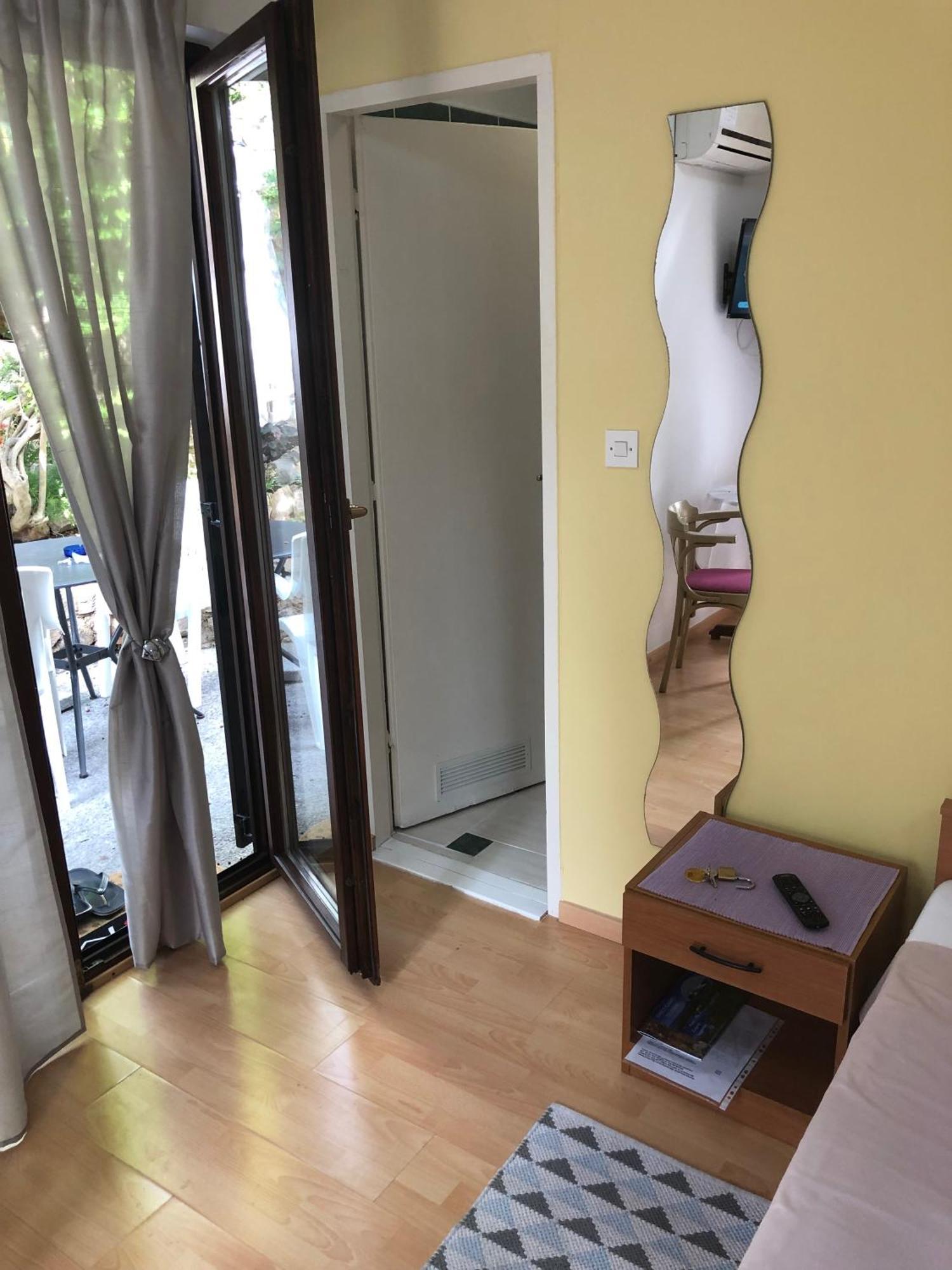 Apartments Veli Losinj *